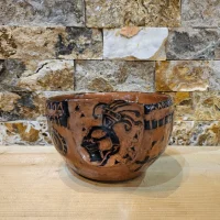 کاسه سفالی دفرمه طرح باستانی