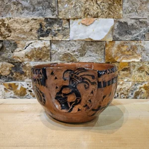 کاسه سفالی دفرمه طرح باستانی