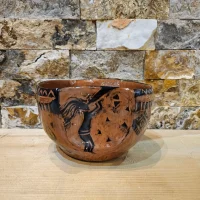 کاسه سفالی دفرمه طرح باستانی