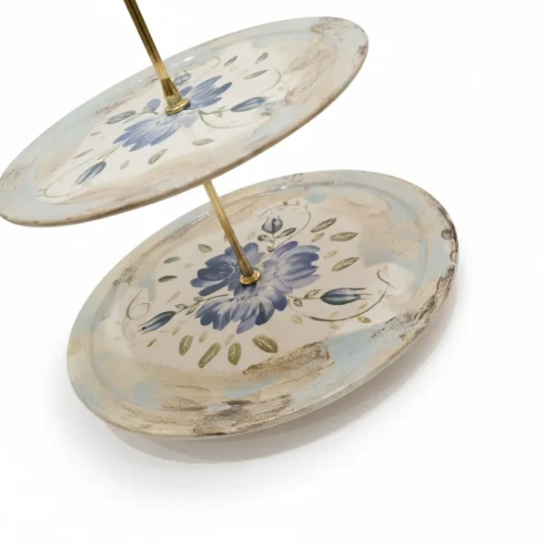 شیرینی خوری دو طبقه